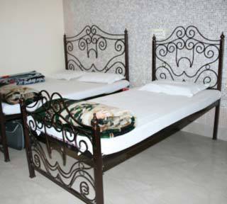 Hotel Pearl Plaza New Delhi
